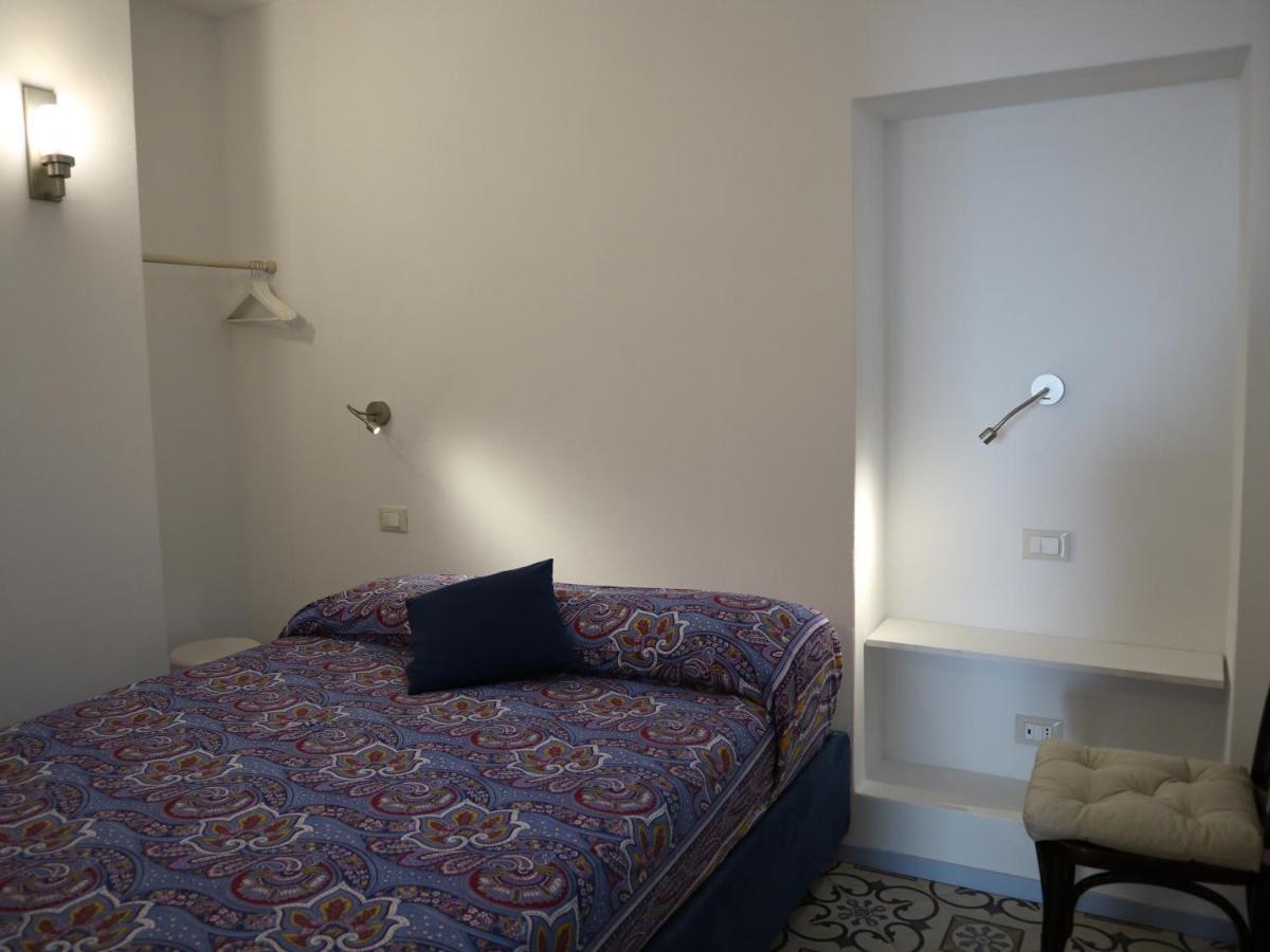 Casa Gigio 011030-Lt-0223 Apartment เวอนาซซา ภายนอก รูปภาพ