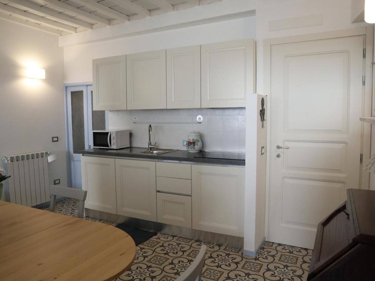 Casa Gigio 011030-Lt-0223 Apartment เวอนาซซา ภายนอก รูปภาพ